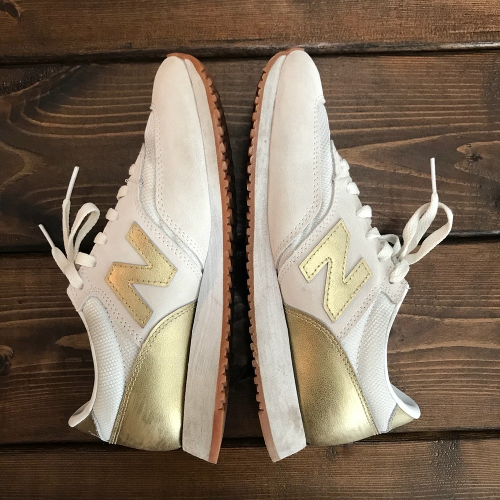 New Balance Tennis Shoes